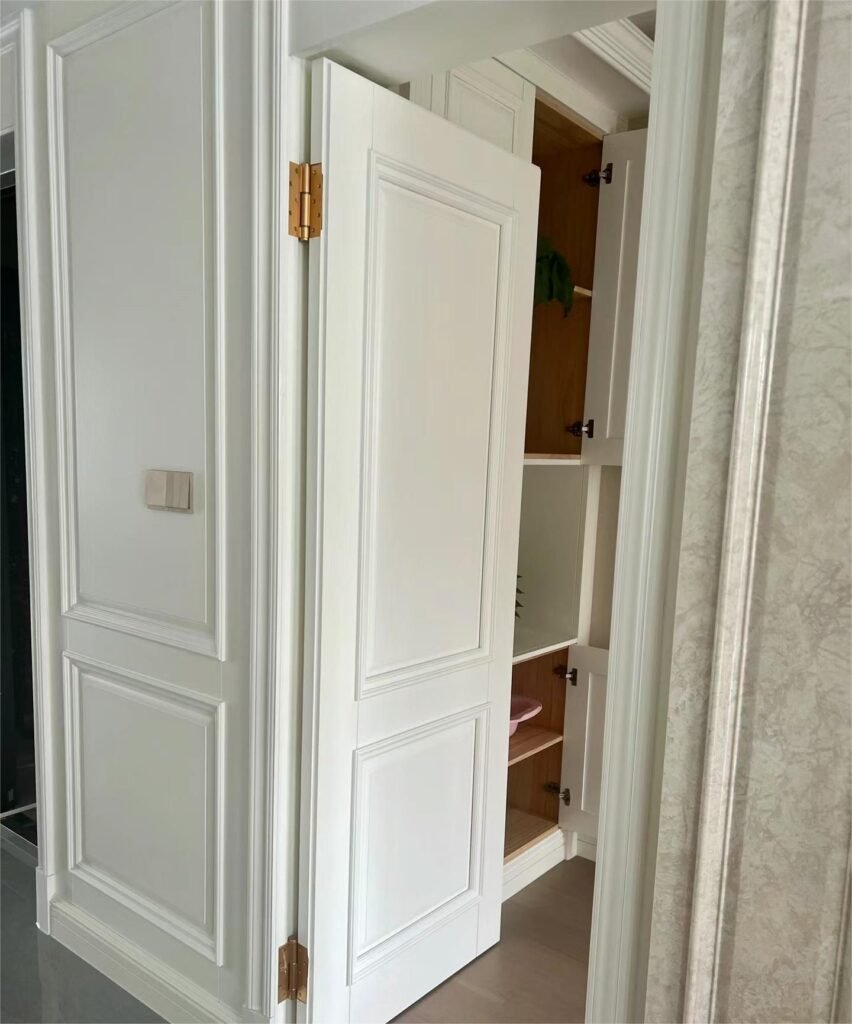 Molded door with 2 panels