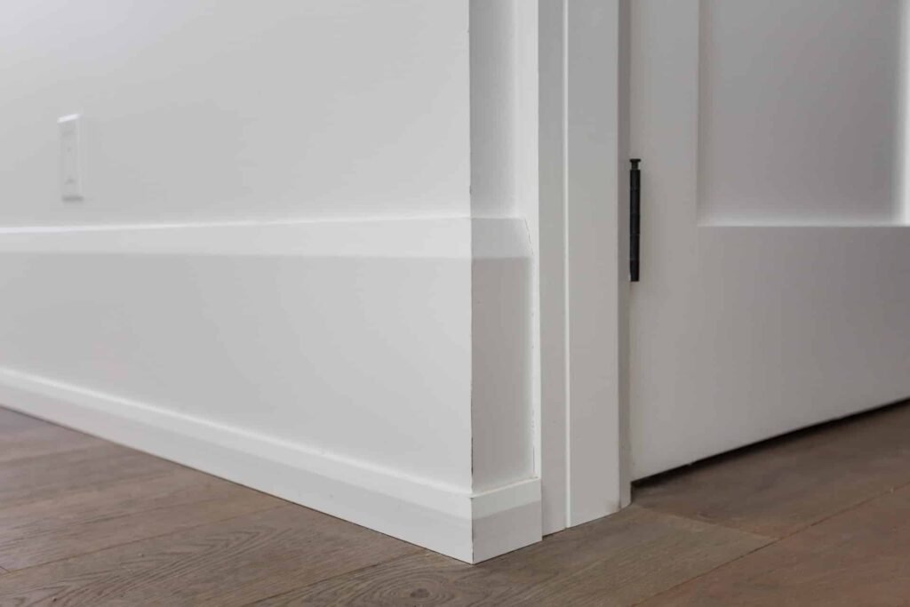 Traditional vs. Modern Baseboard Trim Styles-UWG