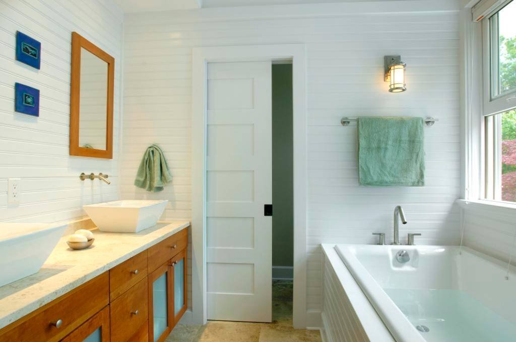 pocket door