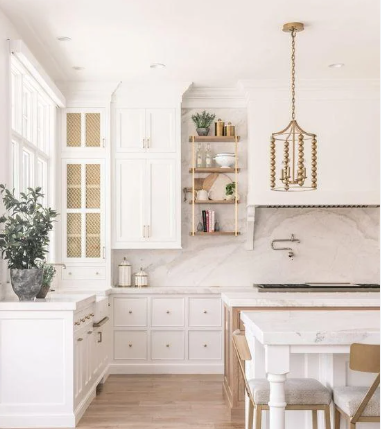 kitchen cabinet