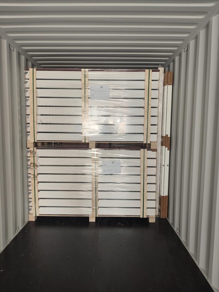 What Does Door-to-Door Delivery Mean in Logistics