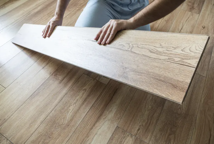 SPC vs Laminate Flooring Which Option Makes More Sense for Builders