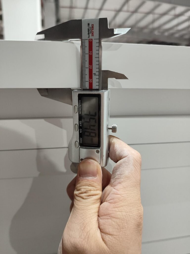 Solid Wood Door 35mm Thickness Measurement