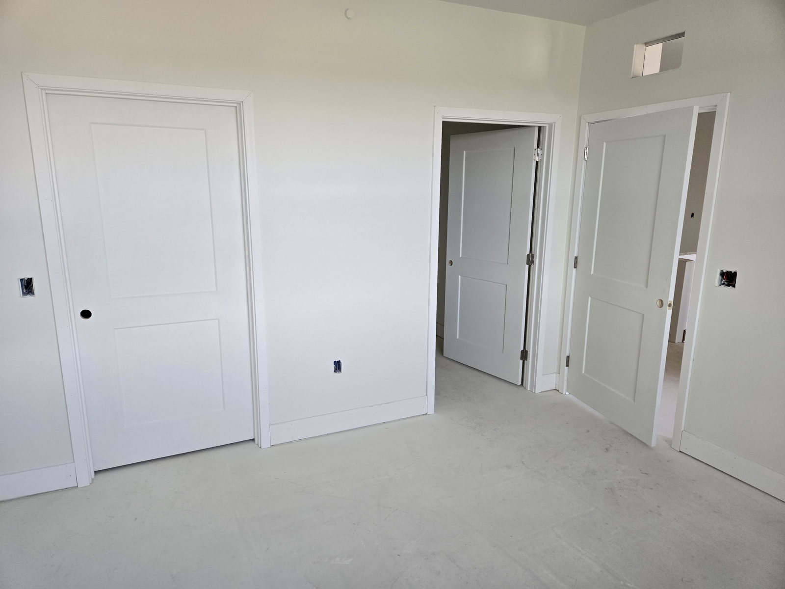 Slab vs Knock Down vs Prehung Door Which One Is the Right Choice for Builders