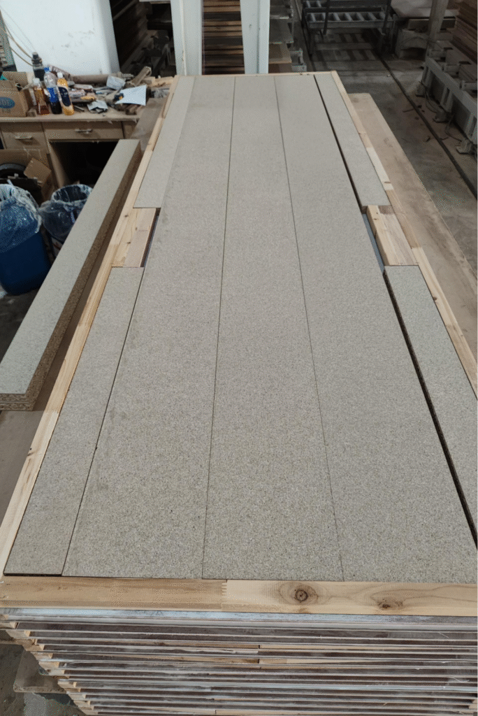 flush door- chipboard filling